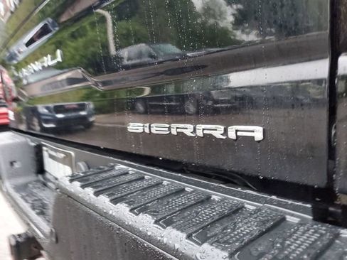 Used 2021 GMC Sierra 1500 Denali w/ Denali Ultimate Package AWD/4WD image 7