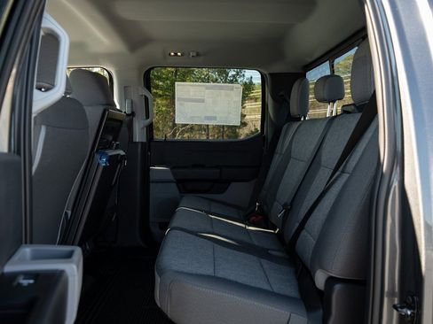 New 2026 Ford F350 XL w/ 360-Degree Camera Package AWD/4WD image 18
