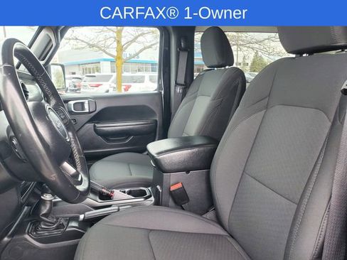 Used 2022 Jeep Wrangler Sport AWD/4WD image 10