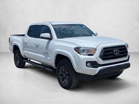 Used 2023 Toyota Tacoma SR5 w/ Technology Package RWD image 3