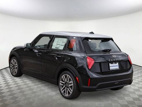 New 2026 MINI Cooper 4-Door Hardtop FWD image 8