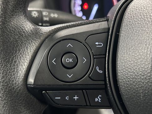 Used 2024 Toyota RAV4 XLE image 22