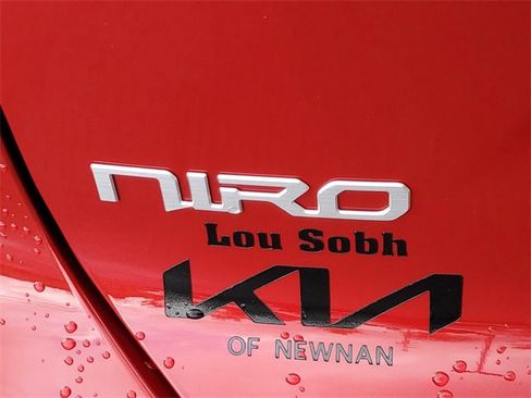 New 2025 Kia Niro Wind w/ Wind Preserve Package image 7