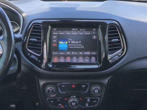 Used 2020 Jeep Compass Limited AWD/4WD image 17