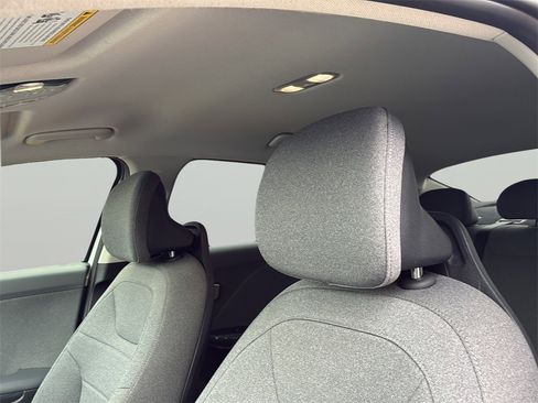 Used 2025 Kia K4 EX image 15