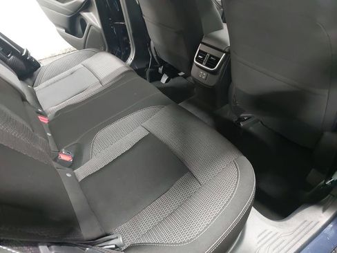 Used 2023 Subaru Outback Premium image 11