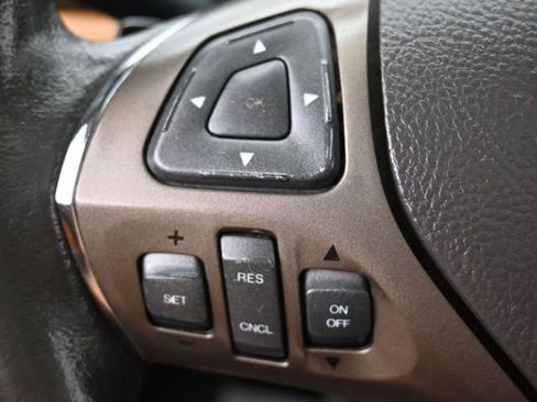 Used 2014 Lincoln MKX AWD w/ Equipment Group 102A image 19