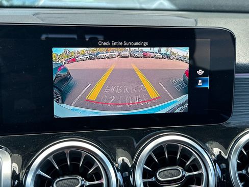 Certified 2023 Mercedes-Benz GLB 250 GLB 250 image 21