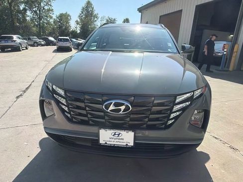 Certified 2024 Hyundai Tucson SEL w/ Convenience Package FWD image 8
