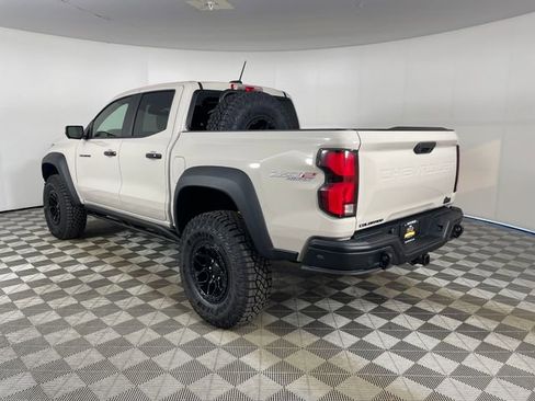 New 2026 Chevrolet Colorado ZR2 w/ ZR2 Bison Edition AWD/4WD image 15
