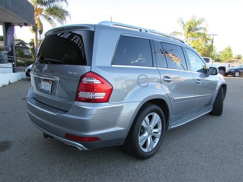 Used 2010 Mercedes-Benz GL 450 4MATIC image 8