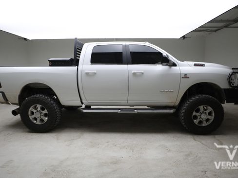 Used 2020 RAM 2500 Big Horn w/ Level 1 Equipment Group AWD/4WD image 5