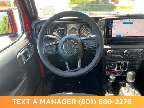 New 2026 Jeep Wrangler Unlimited Rubicon AWD/4WD image 13