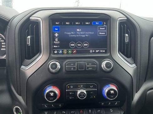 Used 2022 GMC Sierra 2500 Denali w/ Denali Ultimate Package image 22