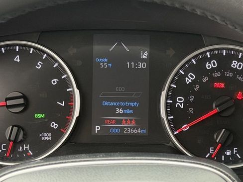Used 2021 Toyota RAV4 XLE Premium FWD image 16