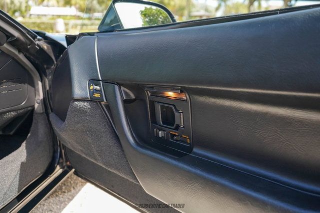 Used 1990 Chevrolet Corvette ZR-1 RWD image 63
