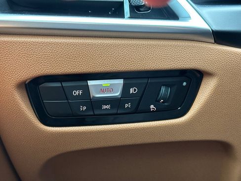 Used 2025 BMW 430i w/ Premium Package image 35