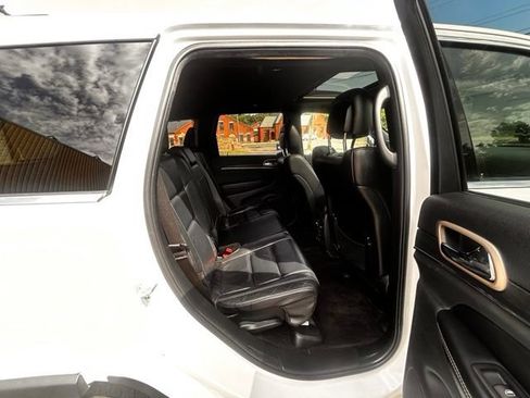 Used 2017 Jeep Grand Cherokee Limited AWD/4WD image 21