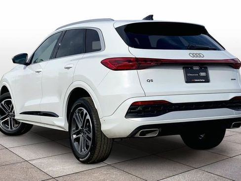 Used 2025 Audi Q5 Premium w/ Convenience Package AWD/4WD image 11