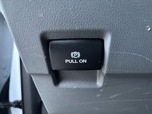 Used 2023 Ford F250 XL image 38