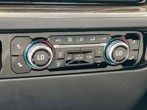 New 2026 GMC Sierra 1500 Elevation image 11