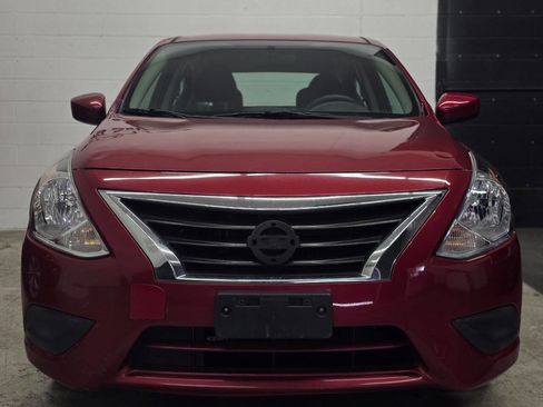 Used 2019 Nissan Versa S Plus image 3