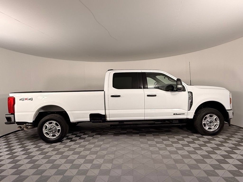 Certified 2026 Ford F350 XLT AWD/4WD image 7