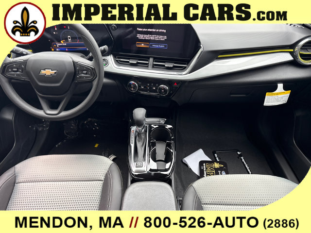 New 2026 Chevrolet Trax LT FWD image 17