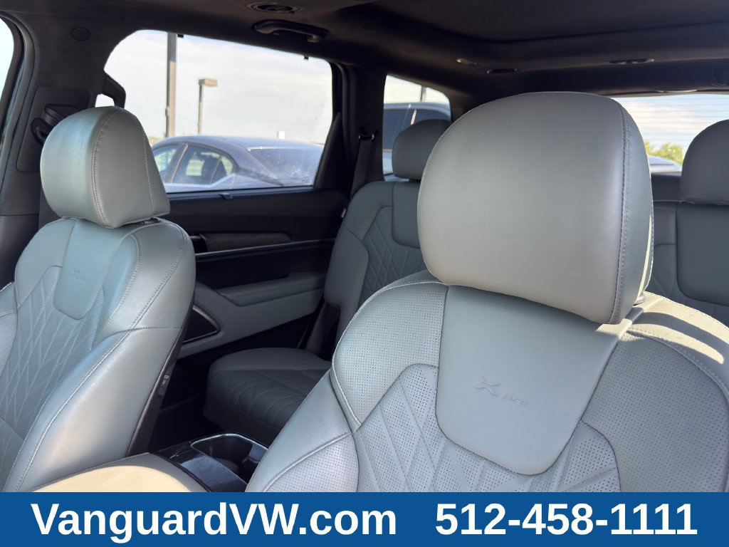 Used 2023 Kia Telluride SX Prestige X-Pro AWD/4WD image 15