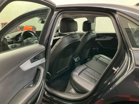 Used 2017 Audi A4 2.0T Premium image 11