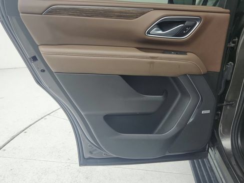 Used 2021 Chevrolet Tahoe High Country RWD image 29