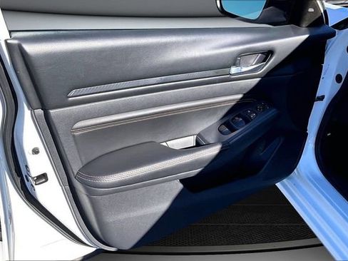 Used 2022 Nissan Altima 2.5 SR image 19