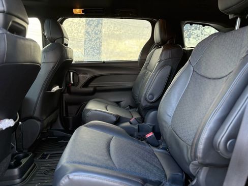 New 2026 Toyota Sienna Limited image 15