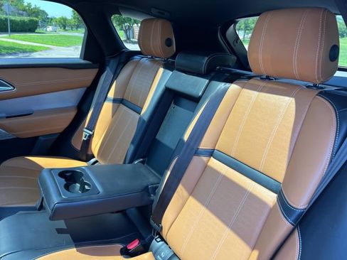 Used 2019 Land Rover Range Rover Velar R-Dynamic SE AWD/4WD image 25