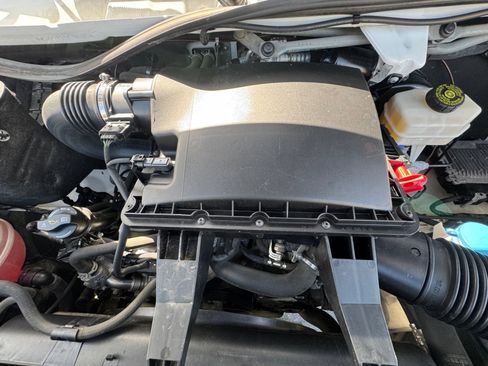 Used 2019 Mercedes-Benz Sprinter 2500 image 22