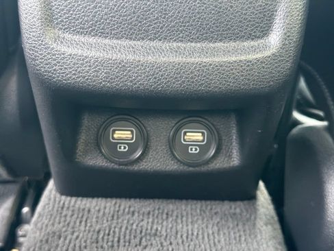 Used 2022 Kia K5 GT-Line AWD/4WD image 11