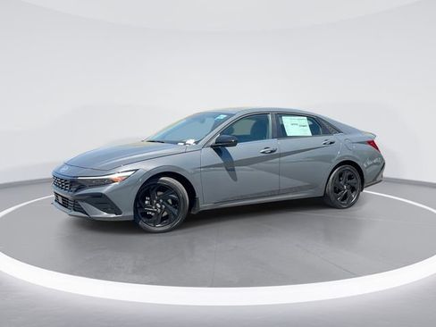 New 2026 Hyundai Elantra SEL Sport Premium FWD image 1