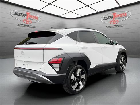 Used 2024 Hyundai Kona Limited image 13