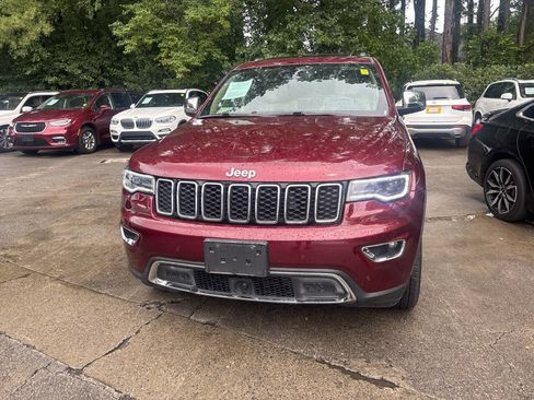 Used 2019 Jeep Grand Cherokee Limited w/ Luxury Group II AWD/4WD image 3
