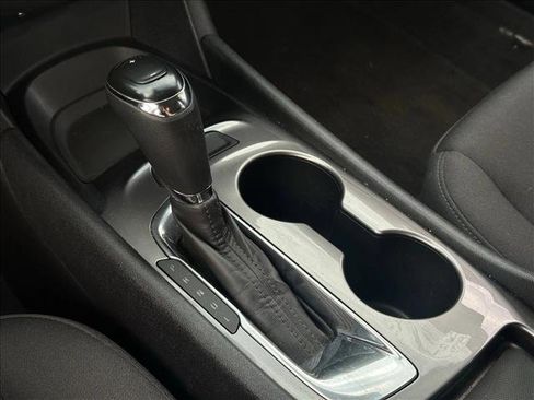 Used 2016 Chevrolet Malibu LS image 19