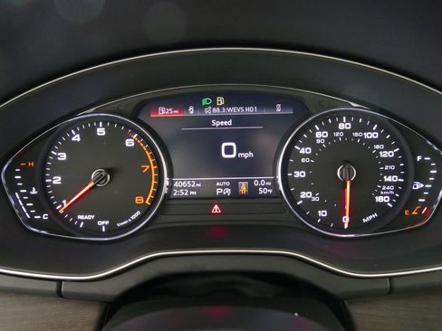 Used 2023 Audi Q5 2.0T Premium w/ Convenience Package image 20