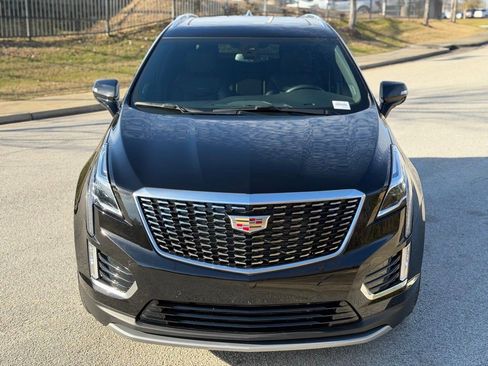 Certified 2025 Cadillac XT5 Premium Luxury image 11