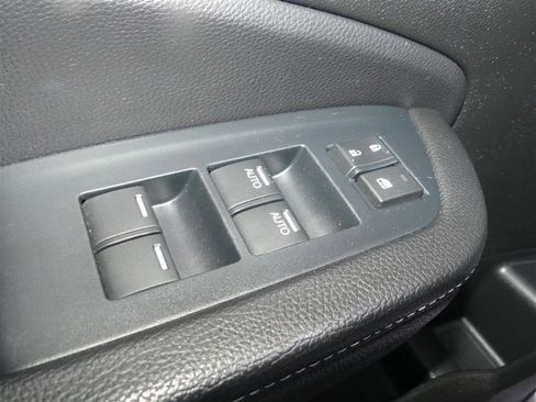 Used 2023 Honda Ridgeline RTL-E image 20