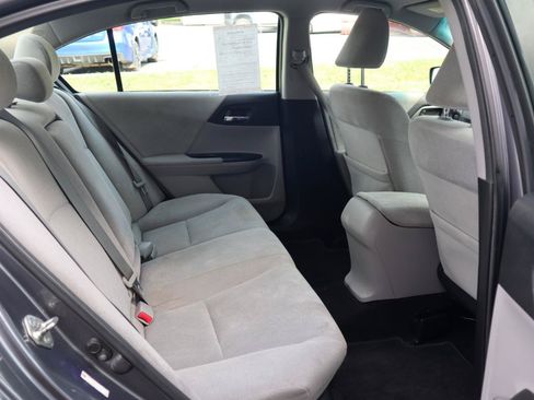 Used 2013 Honda Accord LX image 37