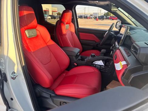 New 2026 Toyota Tacoma TRD Pro AWD/4WD image 12