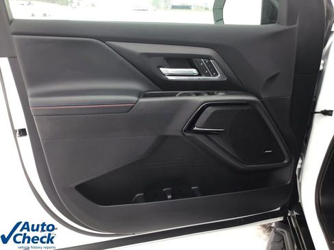 Used 2025 Chevrolet Silverado EV RST image 27