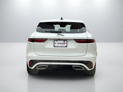 Used 2024 Jaguar F-PACE R-Dynamic S image 6