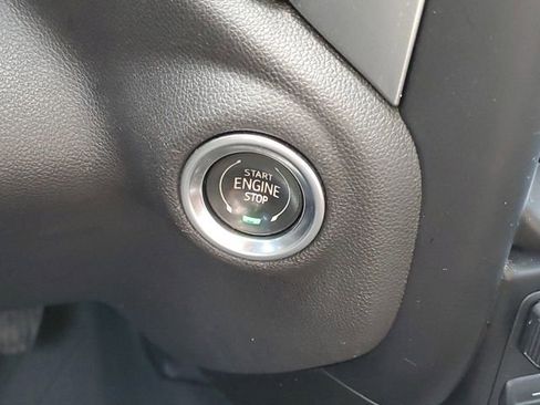 Certified 2021 Chevrolet Silverado 1500 LT w/ All Star Edition Plus image 24