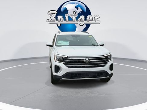 New 2026 Volkswagen Atlas SE image 7