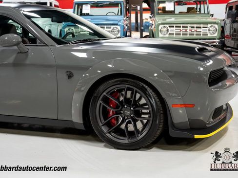 Used 2019 Dodge Challenger SRT Hellcat Redeye image 32